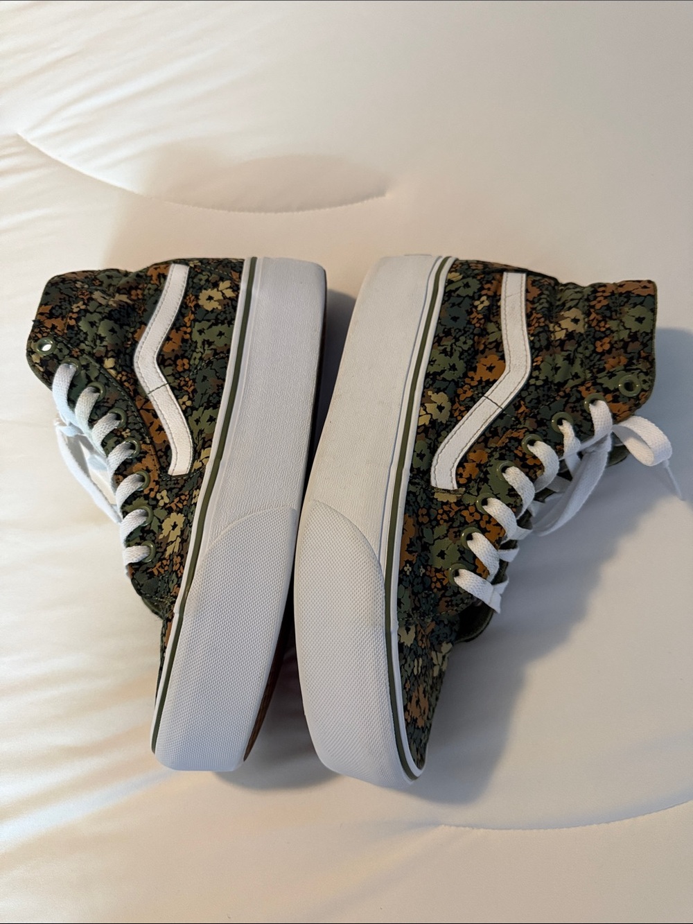VANS
Sk8-Hi Printed Tapered Stackform Sneakers - Picture 5 of 11